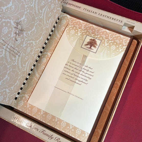 Our Family History, Brown Italian Leather Family Keepsake Journal, original box - Picture 11 of 16
